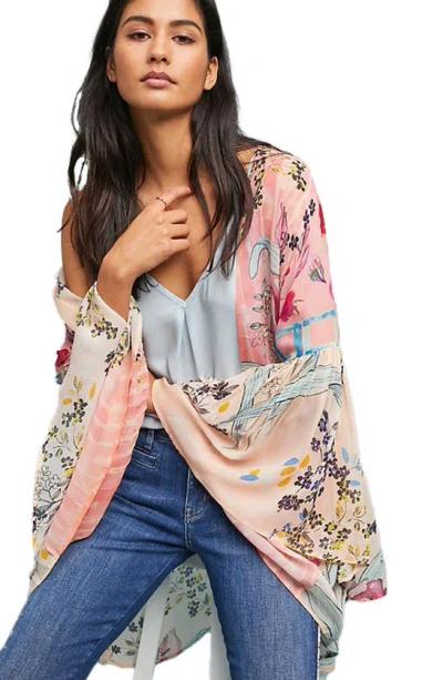 Saachi Floral Ruffle Sleeve Short Duster In Pink