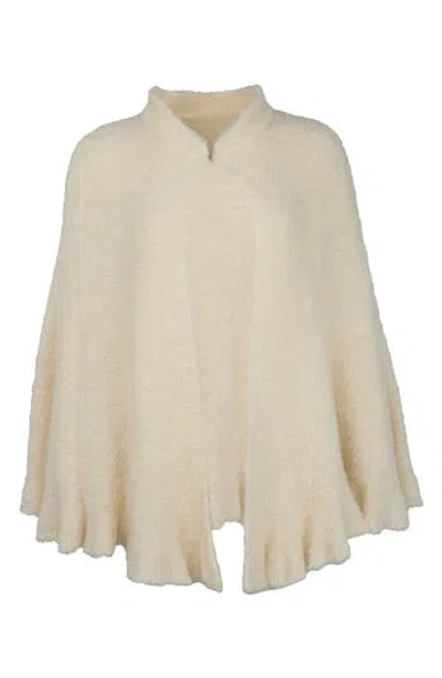 Saachi Plush Capelet Pomcho In White