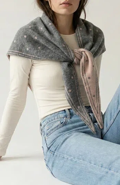 Saachi Triangle Scarf In Grey Dot