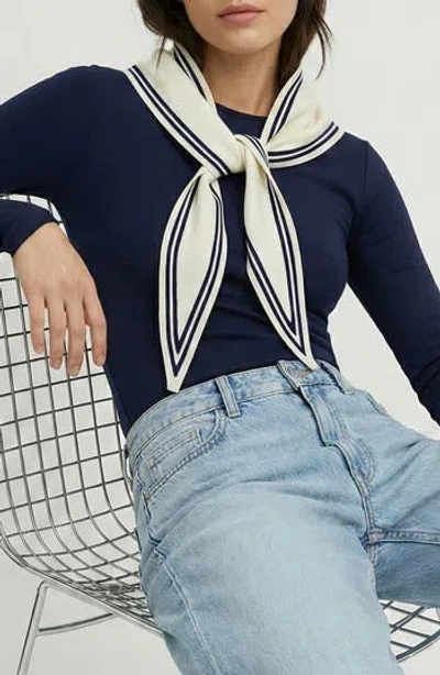 Saachi Triangle Scarf In Neutral