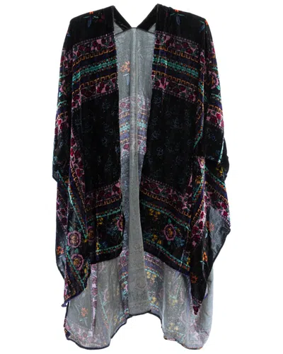 Saachi Velvet Poncho In Black