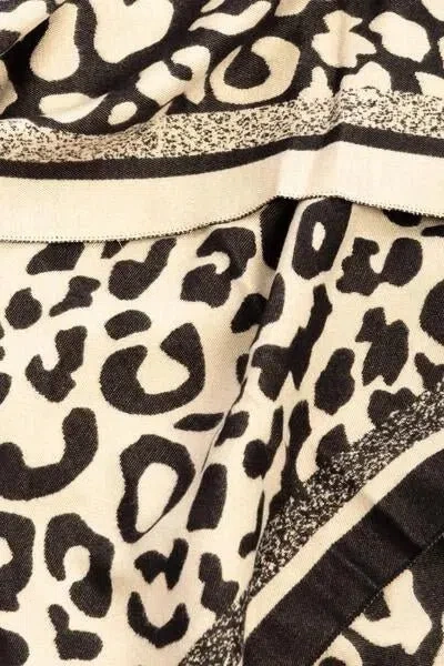 Saachi Women's Black Two Tone Leopard Reversible Scarf