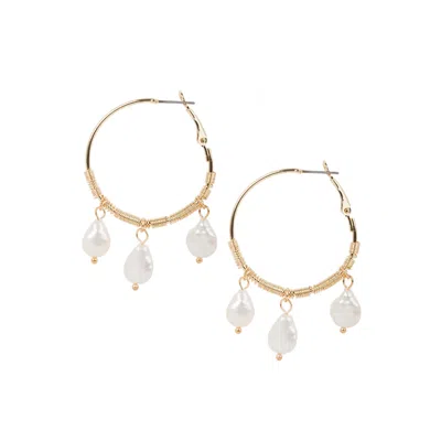 Saachi Women's Gold Bedrock Hoop Pearl Earring