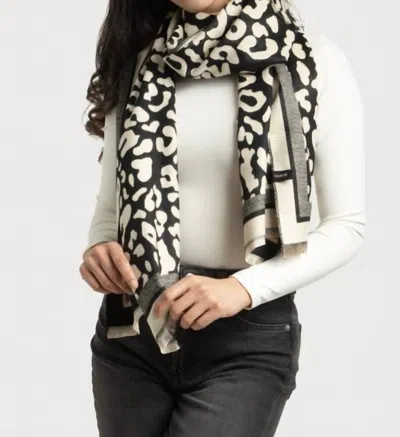 Saachi Women's Two Toned Scarf In