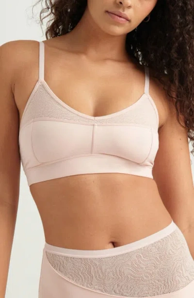 Saalt Lace Bralette In White