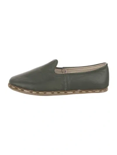 Pre-owned Sabah Leather Moccasins In Green