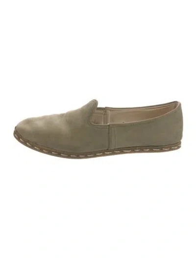 Pre-owned Sabah Suede Flats In Green