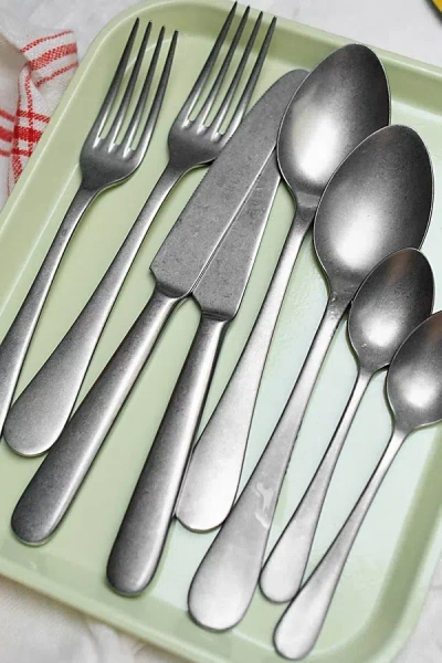 Sabre 4 Piece Marius Flatware Set In Silver At Urban Outfitters In Gray