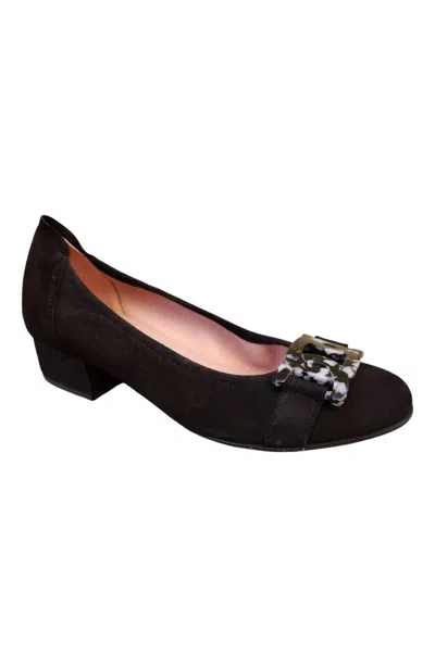 Sabrinas Women's Oporto Pump Shoe In Black