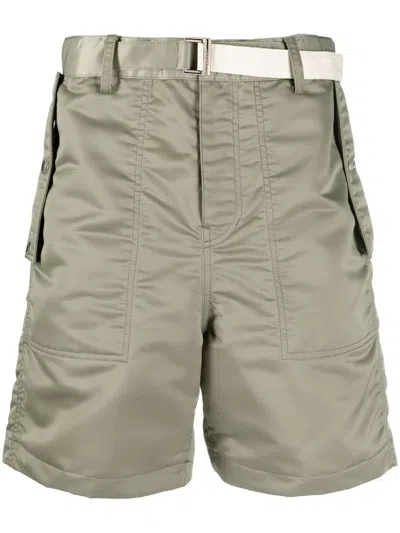 Sacai Belted-waist Detail Shorts In Grün