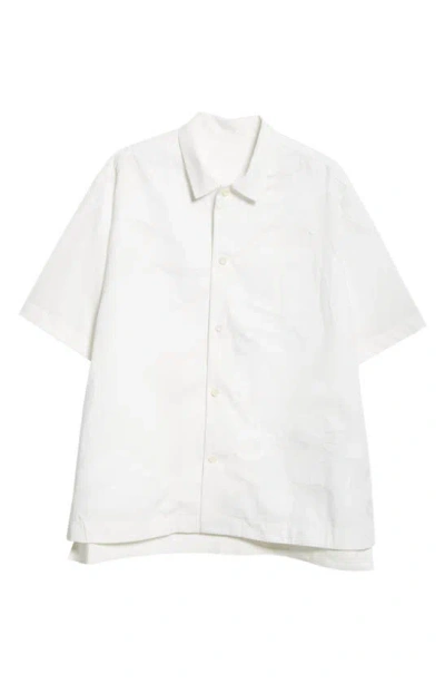 SACAI FLORAL EMBROIDERED SHORT SLEEVE BUTTON-UP SHIRT
