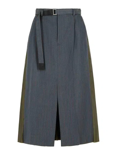 Sacai Pleated Skirt With Belt And Stripes In Gray