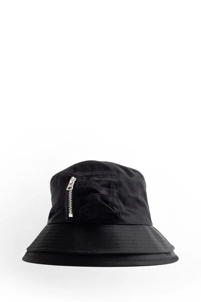 Sacai Hats In Black
