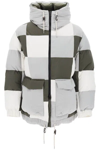 Sacai Hooded Puffer Jacket With Checkerboard Pattern In Bianco