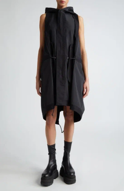 Sacai Taffeta Vest In Black