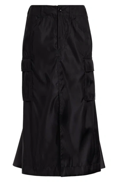 Sacai Insulated Nylon Twill & Satin Cargo Skirt In Black