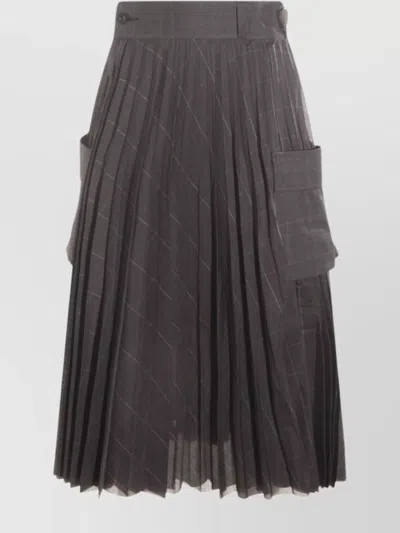 SACAI MIDI SKIRT WITH PLEATS AND POCKETS