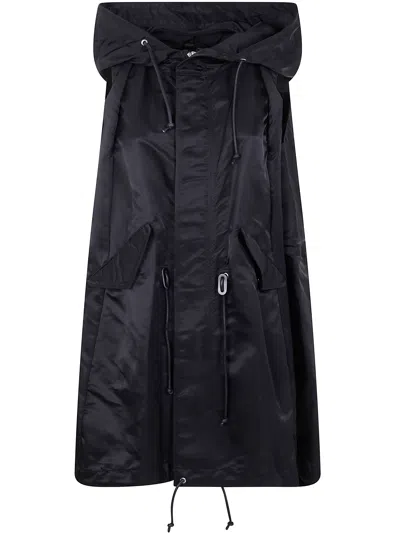 SACAI SACAI NYLON TWILL HOODIE VEST