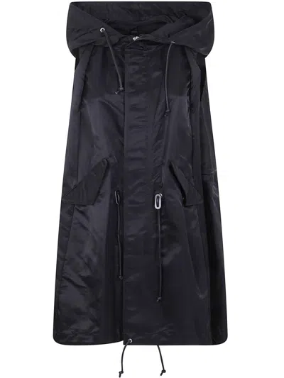 SACAI SACAI NYLON TWILL HOODIE VEST