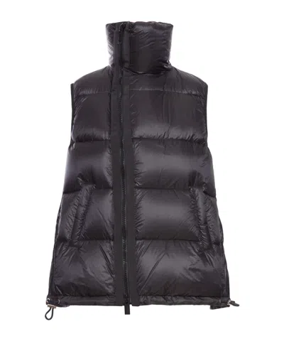 Sacai Padded Sleeveless Jacket In Black