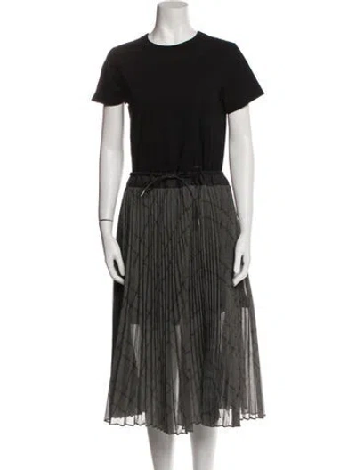 Pre-owned Sacai Plaid Print Midi Length Dress In Black