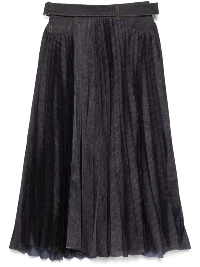 SACAI PLEATED GREY SKIRT WITH DENIM AND SOFT FABRIC CONSTRUCTION