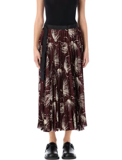 Sacai Printed Pleated Midi Skirt In Red