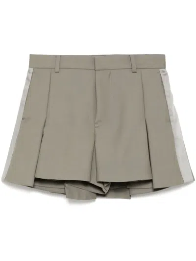 Sacai Pleated Shorts In Green