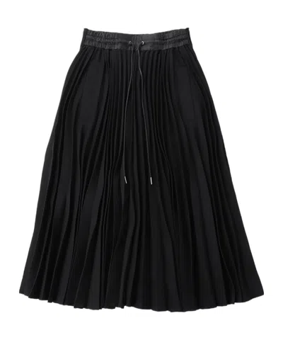Sacai Pleated Skirt In Black