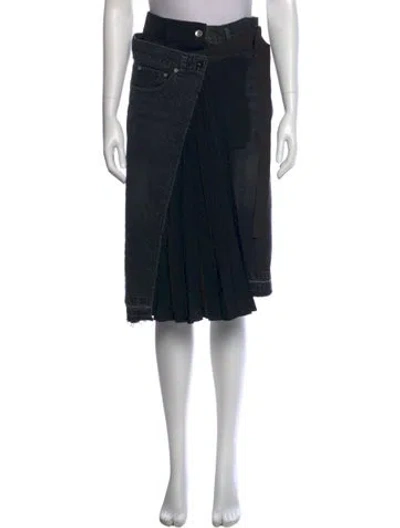 Pre-owned Sacai Raw-edge Trim Knee-length Skirt In Black