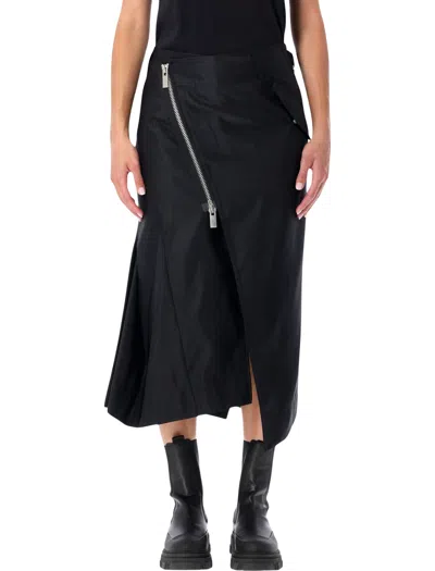 SACAI SACAI SACAI NYLON TWILL MIDI SKIRT WITH DIAGONAL ZIP