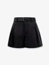 Sacai Belt-loop Shorts In Black
