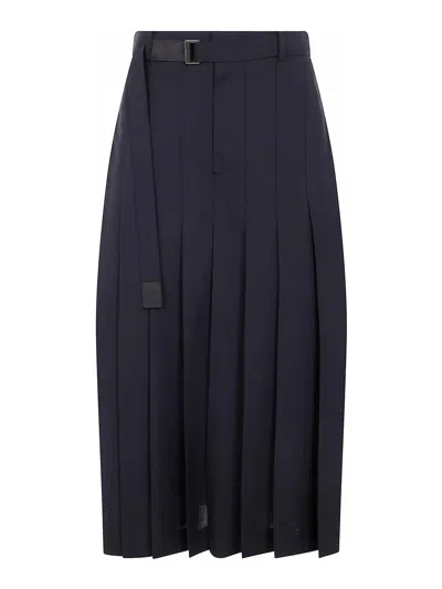 SACAI FALDA SEMILARGA - NEGRO