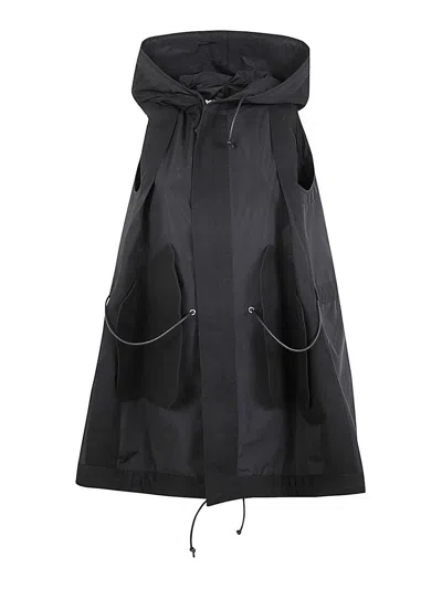Sacai Taffeta Hooded Waistcoat In Black