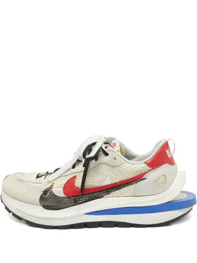 Pre-owned Sacai Vaporwaffle Sneakers In Neutral