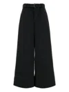 Sacai Welt-pockets Cuffed Trousers In Black