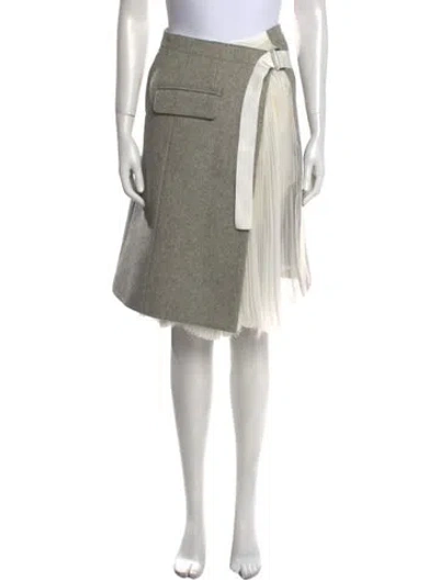 Pre-owned Sacai Wool Knee-length Skirt In Gray