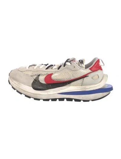 Pre-owned Sacai X Nike Vaporwaffle 'sport Fuchsia Game Royal' Athletic Sneakers In Neutral