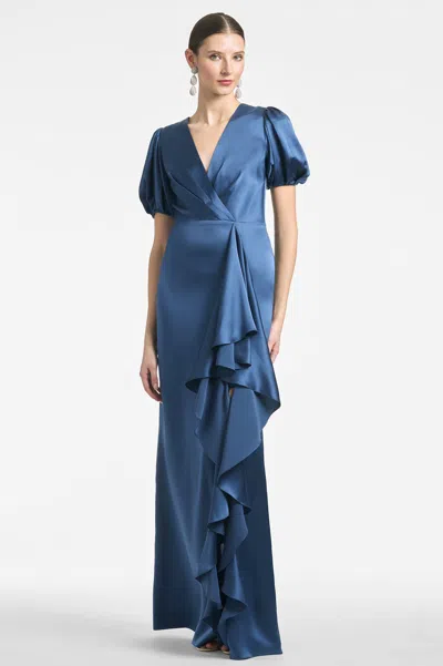 SACHIN & BABI MILA GOWN