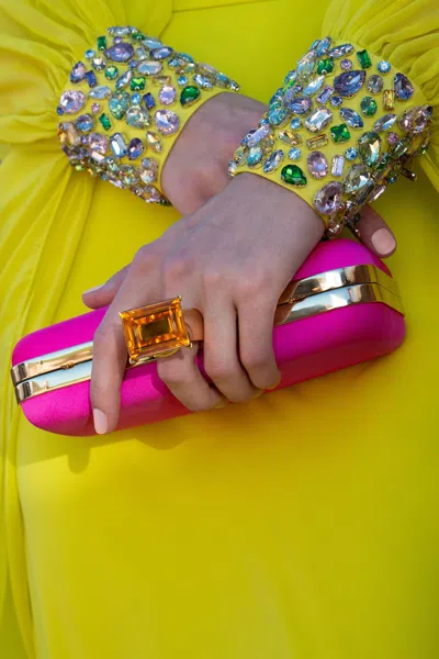 Sachin & Babi On The Rocks Clutch In Cerise