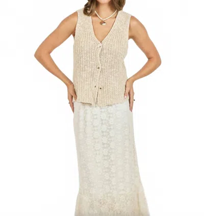 Sadie & Sage Ashtin Cardi Vest In Oat In Neutral