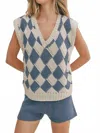 Sadie & Sage Cali Moment Sweater Vest In Ivory & Denim In Multi
