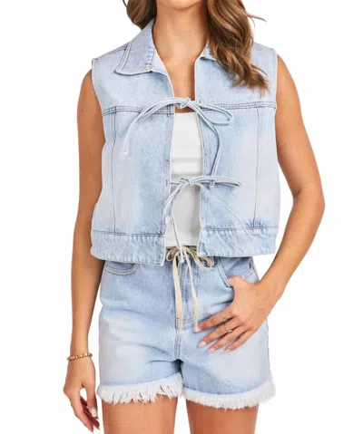 Sadie & Sage Getaway Denim Vest In Blue