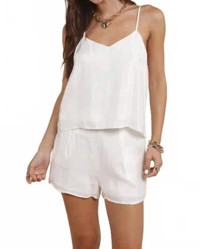 Sadie & Sage Heritage V-neck Tank In White