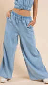 Sadie & Sage Its Pouring Elastic Drawstring Pant In Light Chambray In Blue