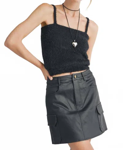 Sadie & Sage Payton Sleeveless Sweater In Black