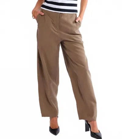 Sadie & Sage Poetry Barrel Leg Trouser In Brown