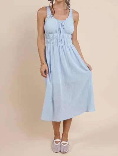 Sadie & Sage So Cal Scrunchy Detail Midi Dress In Powder Blue