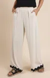 Sadie & Sage Sugarloaf Wavy Trim Elastic Pants In Oatmeal In White