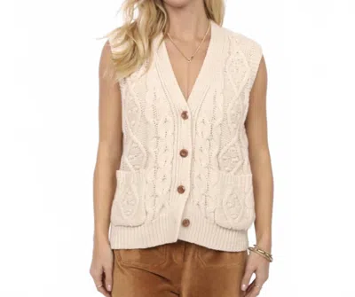Sadie & Sage Swift Cardigan Vest In Ivory In Multi